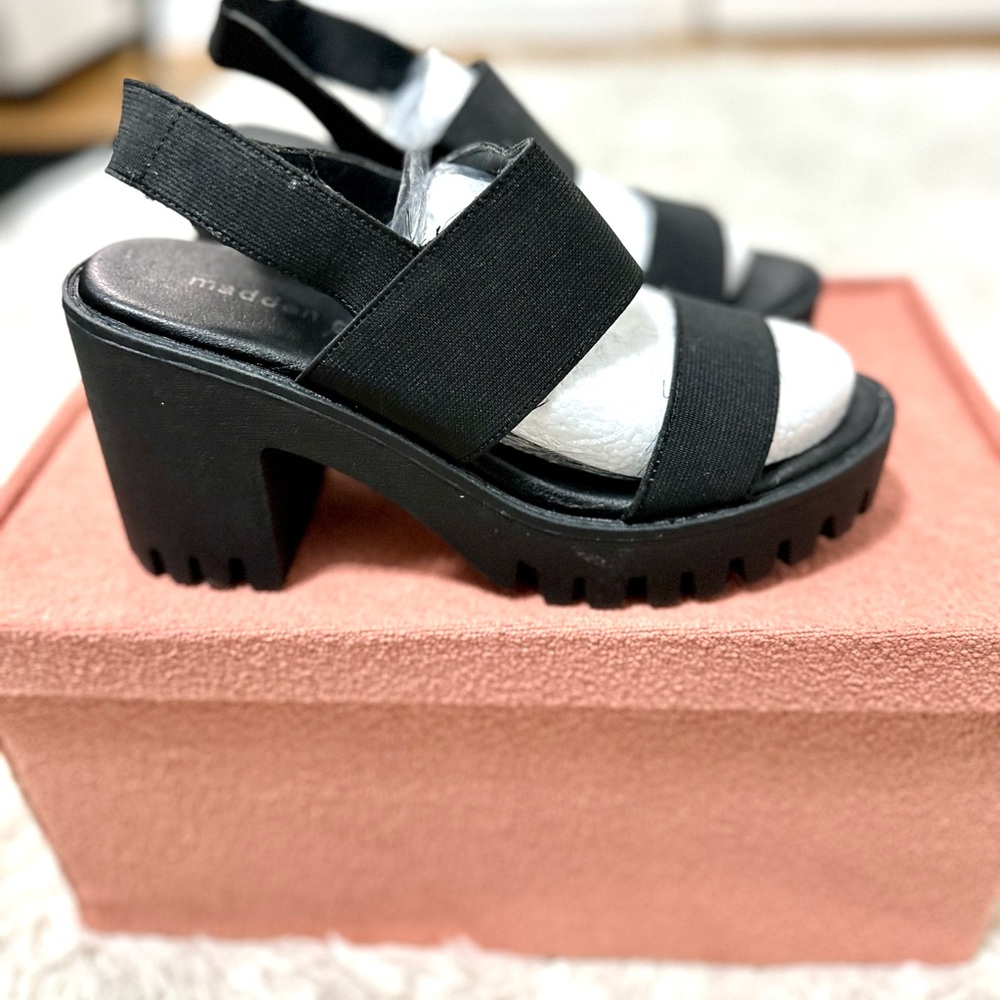 Steve Madden Black Chunky Heel Sandals